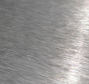 304不锈钢带的表面加工方法及应用